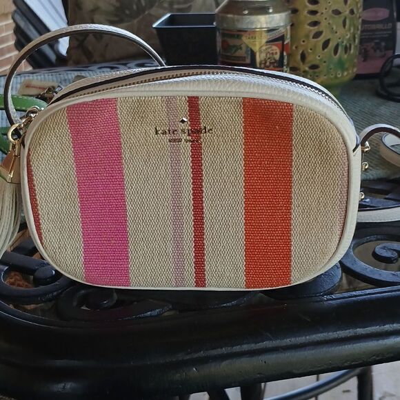 Kate Spade  - Picture 1 of 7